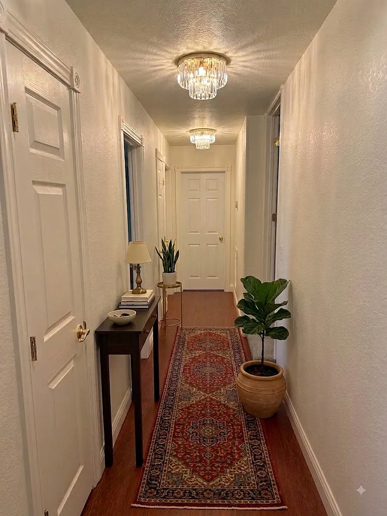 2 bed, 1912 sqft, $1,800 — Photo 4