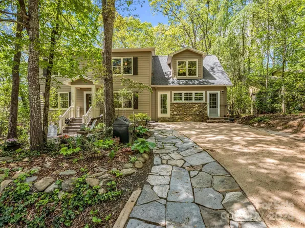 703 Laurel Ave, Black Mountain, NC 28711