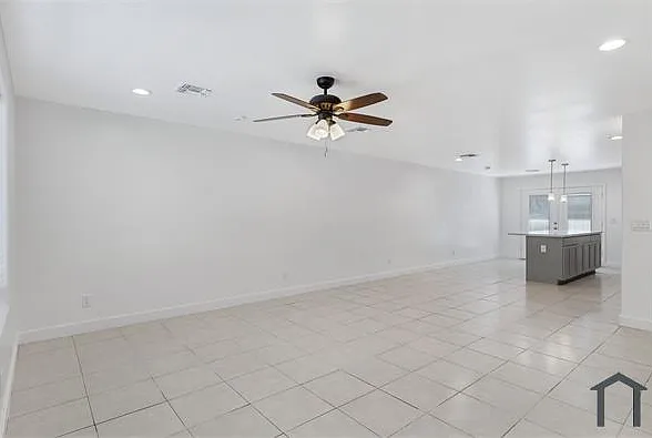 2927 E Atlanta Ave #2 — Photo 29