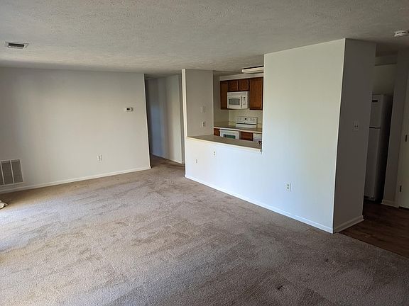 4th image of 7604 Portadown Ct APT 2706