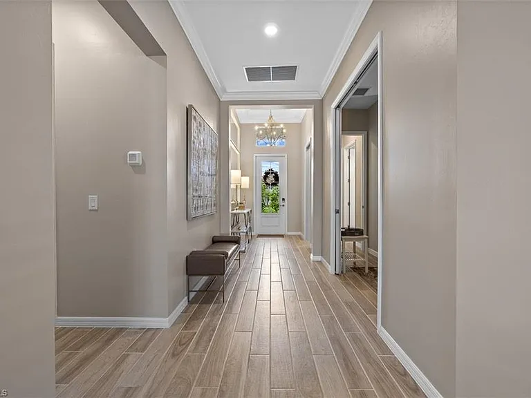 5994 Berwick Ln — Photo 6