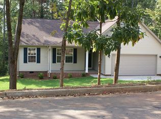 211 Finley Ave, Greer, SC 29651