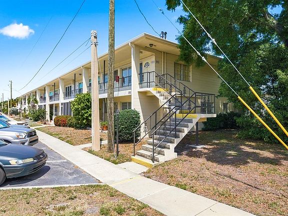 3rd image of 5593 40th Ave N APT 418