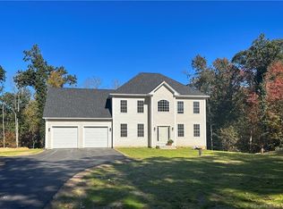 123 Comstock Trl, East Hampton, CT 06424