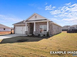 202 Irish Hill Dr, Meridianville, AL 35759