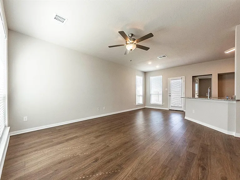 8220 N Tourmaline Way — Photo 8