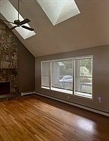 5th image of 178 S Worcester St