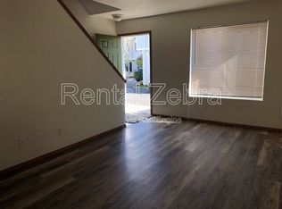 6702 SE 80th Ave APT 3, Portland, OR 97206