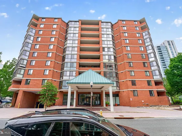 1001 N Randolph St APT 106, Arlington, VA 22201