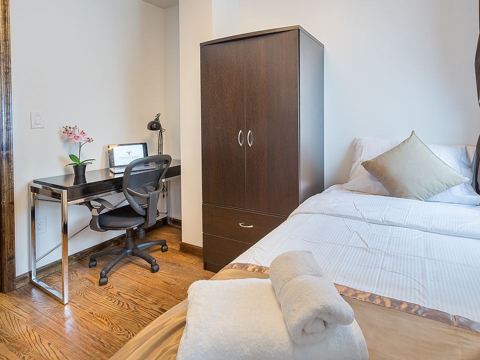 2nd image of 308 W 18th St APT 4