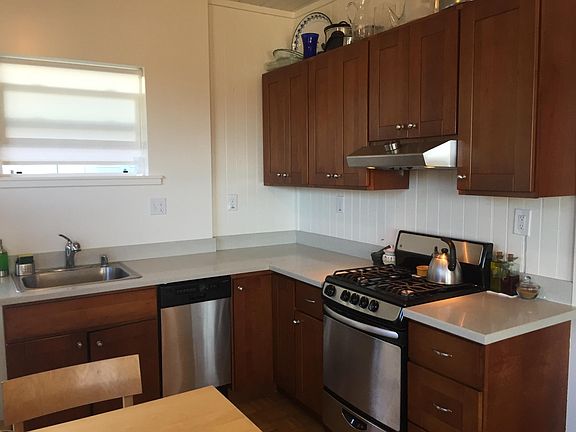 5th image of 415 Johnson St APT C