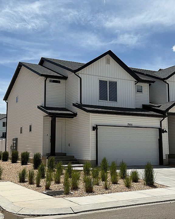 1st image of 2955 W Hiatt Way