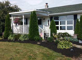 2623 Hulbert Rd, Wilson, NY 14172