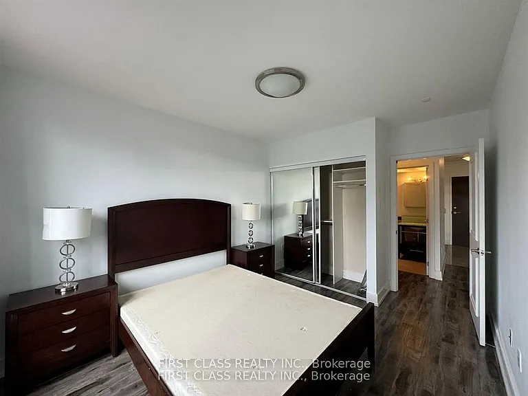 650 Sheppard Ave E #623 — Photo 9