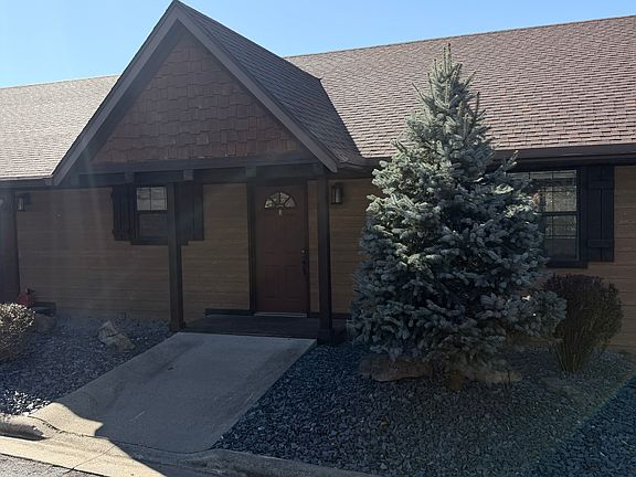 3rd image of 1133 Acacia Club Rd APT 3