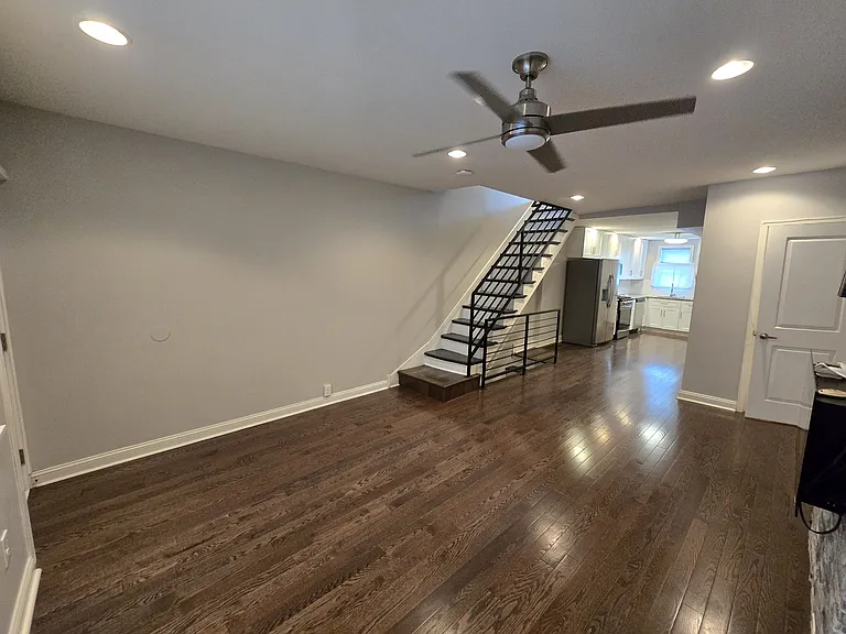 2432 S Hutchinson St — Photo 6