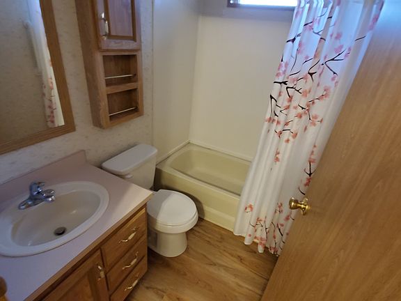 Guest bath