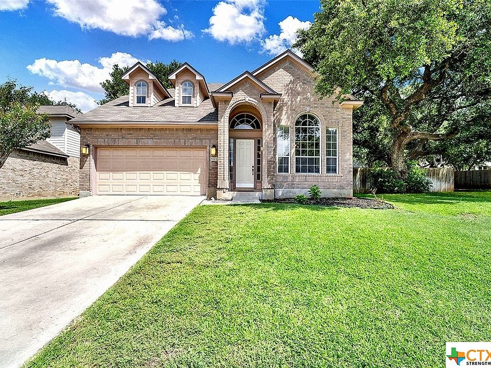 1st image of 221 Nandina Ct