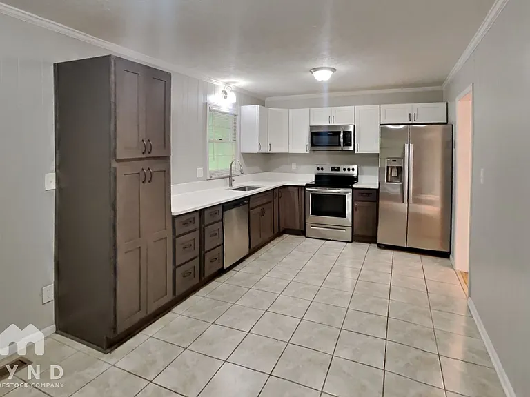 2570 Rolling View Dr SE — Photo 6