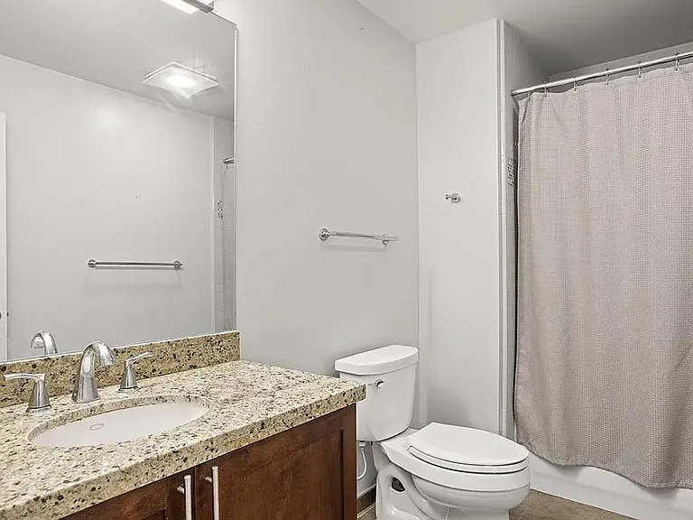 206 Park Blvd #205 — Photo 18