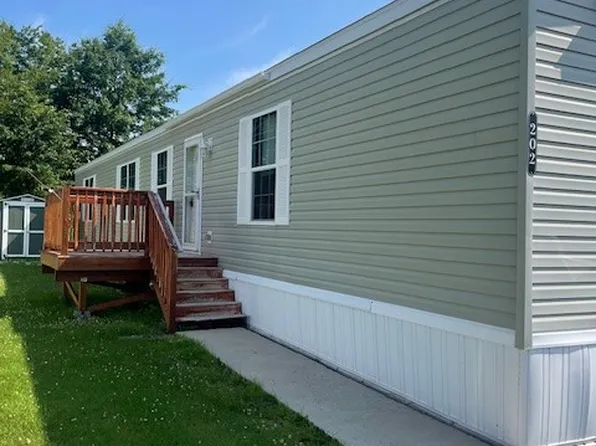 202 Peary Cir, Cresson, PA 16630
