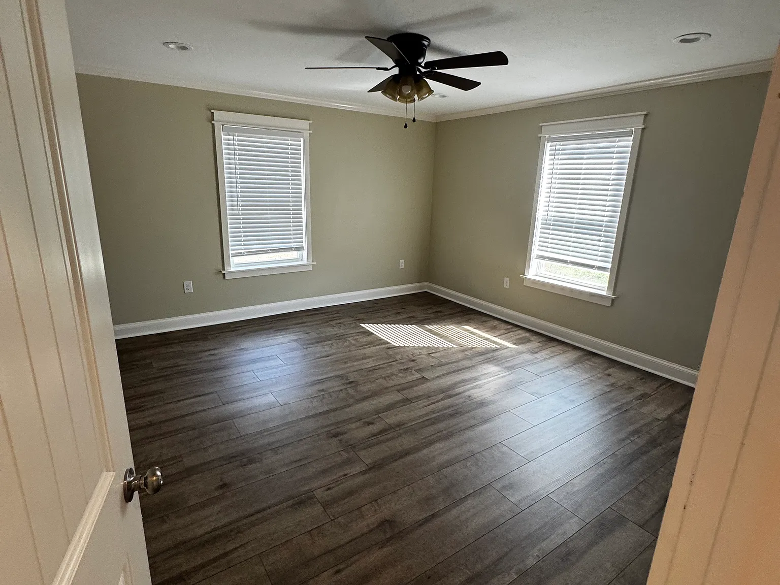 3 bed, 1450 sqft, $1,800 — Photo 4