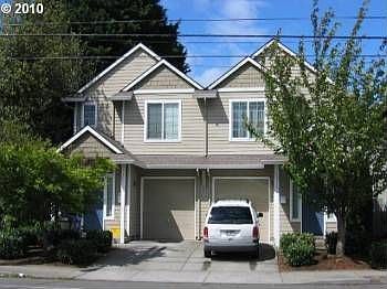 2nd image of 10911 NE Weidler St