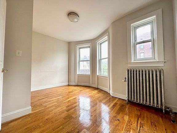 5th image of 236 New York Ave APT 4R
