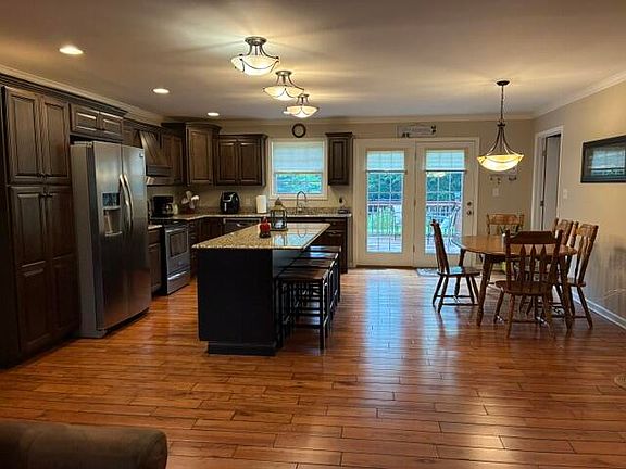 3rd image of 83 Caleb Dr