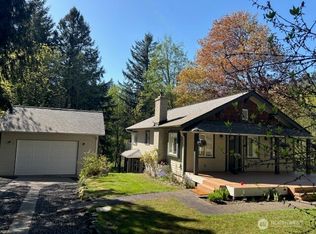 1182 SE Deep Lake Rd, Pt Orchard, WA 98367