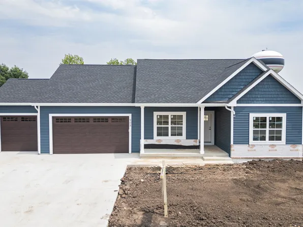 908 Red Hawk Dr, Milton, WI 53563