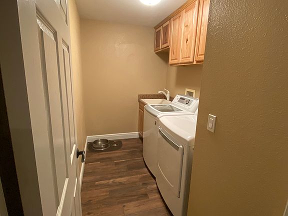 2nd image of 3311 Lake Josephine Dr
