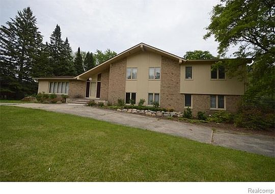 1st image of 3113 Hartslock Woods Dr