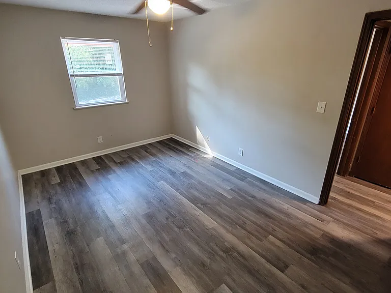 5725 Leavenworth Rd #4 — Photo 42