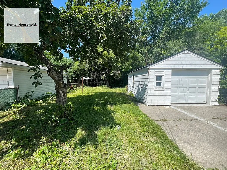 7651 Lamphere — Photo 18