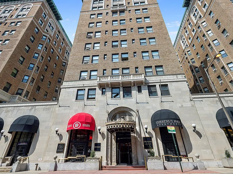 High-rise apartments in Philly