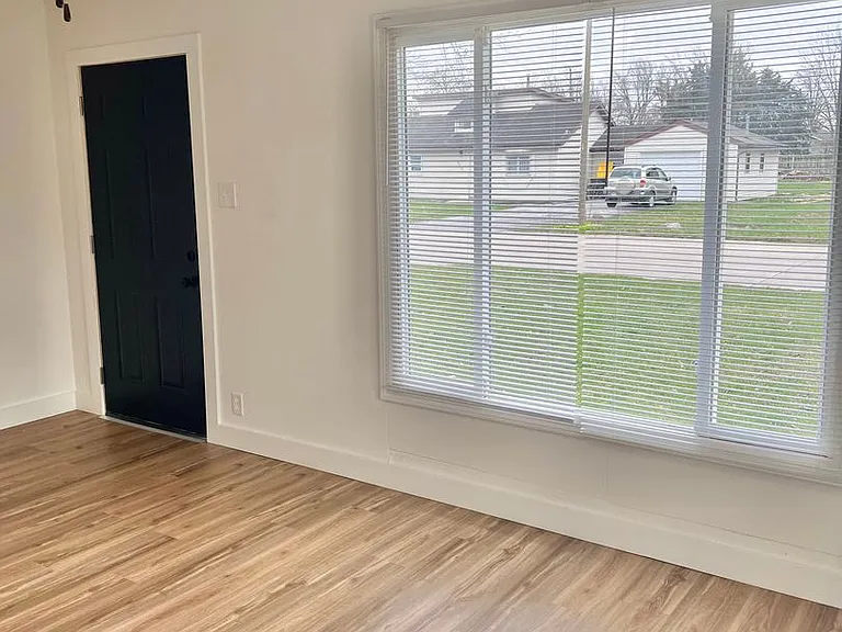 4737 Pinecrest Dr — Photo 12