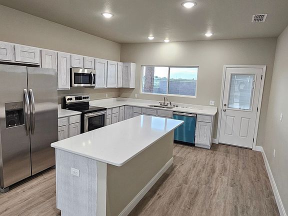 5th image of 1837 Quail Wood Dr