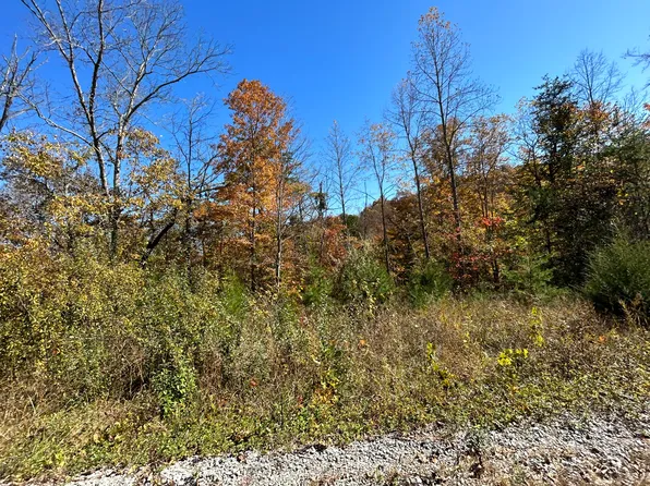 3 Buck Creek Cir, Somerset, KY 42501