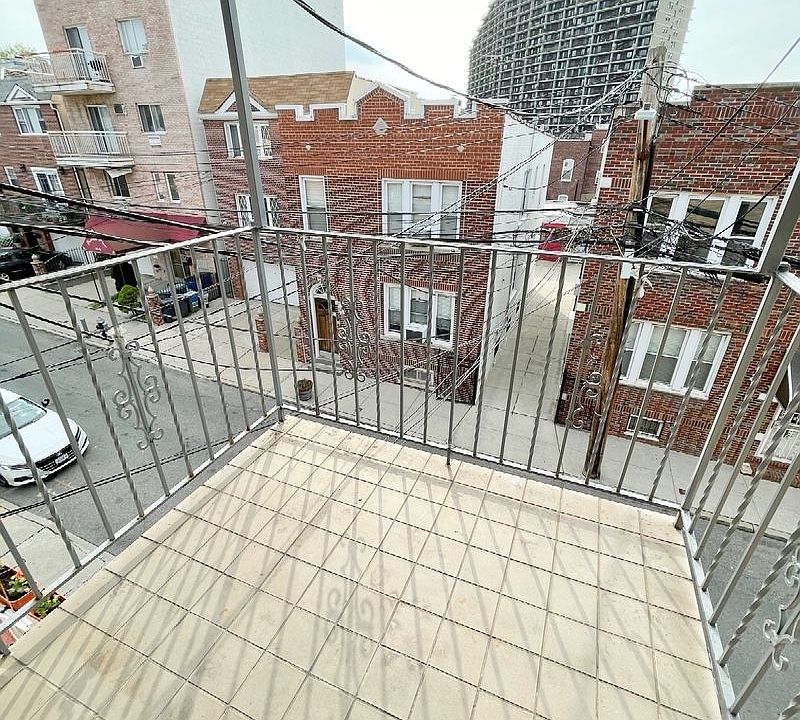 1st image of 25-15 14th Pl #3B