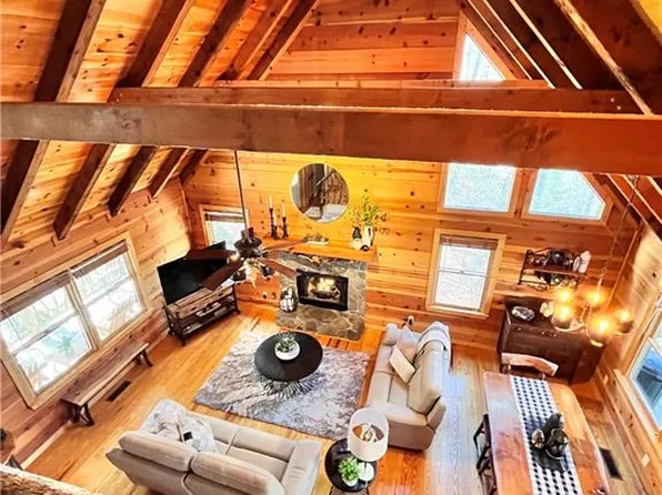 592 Sautee Woods Trl, Sautee Nacoochee, GA 30571