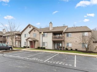 211 Faulkner Ct APT 208, Carmel, IN