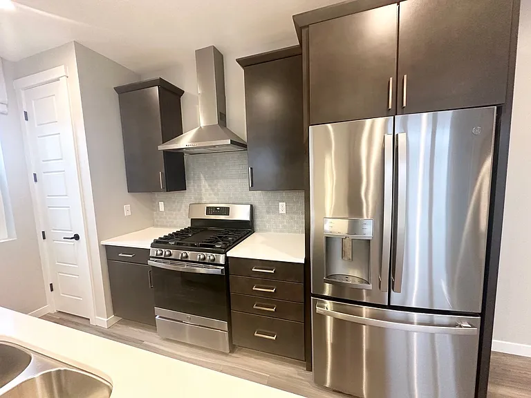 373 N Stone Canyon Ln — Photo 5