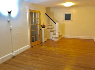 33 Clarendon St, Quincy, MA 02169