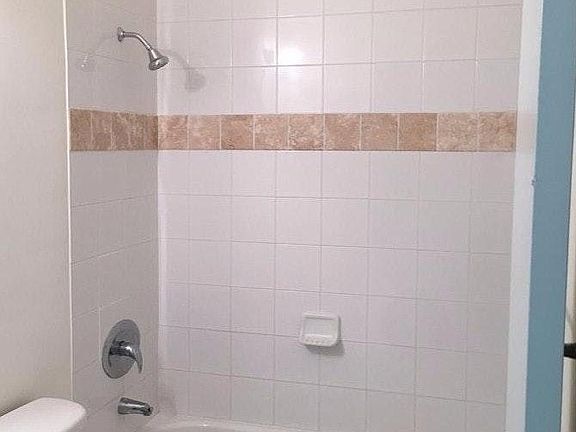 3rd image of 1871 NW South River Dr Unit 1003