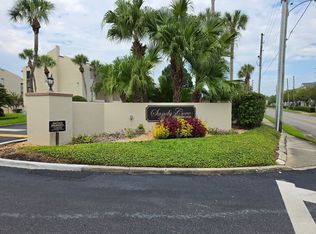 618 Orange Dr APT 207, Altamonte Springs, FL 32701