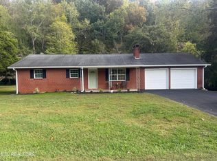 3341 W Wolf Valley Rd, Clinton, TN 37716