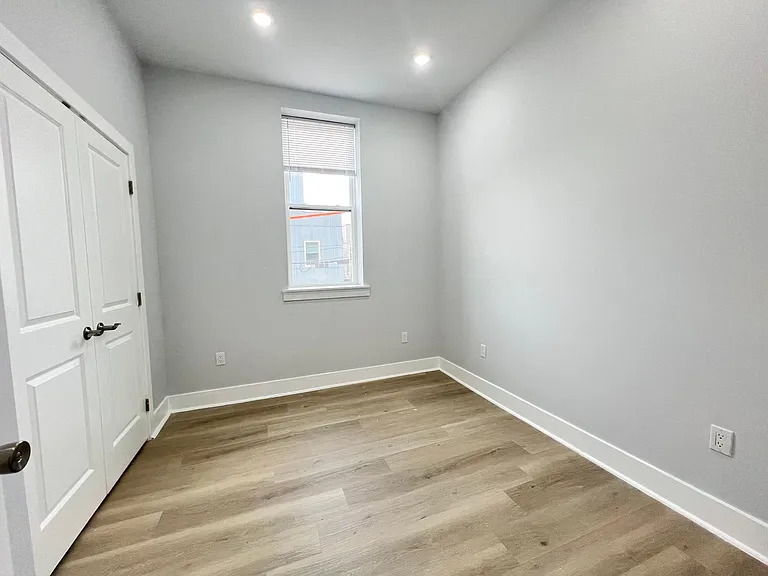 2945 Wharton St — Photo 24