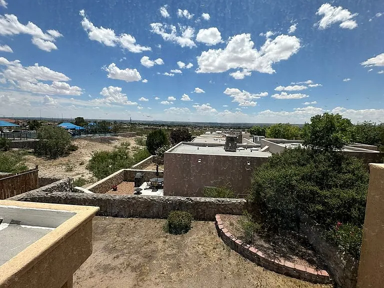 3503 Northpointe Dr — Photo 34