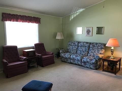 3rd image of 5101 S Grand Ave